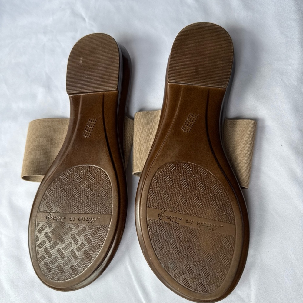 Italian Shoemaker Asher Thong Women's Sandals 7.5 made in Italy faux leather - Picture 7 of 8